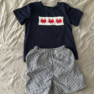 3T Crab Appliqué Outfit
